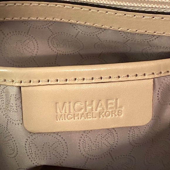 Michael Kors Metallic Tote - Picture 4 of 13